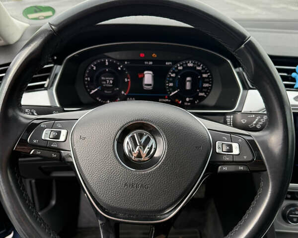 Фольксваген Пассат 2017 в Львове на Automoto.ua Синий Фольксваген Пассат, объемом двигателя 1.97 л и пробегом 217 тыс. км за 15800 $, фото 29 на Automoto.ua