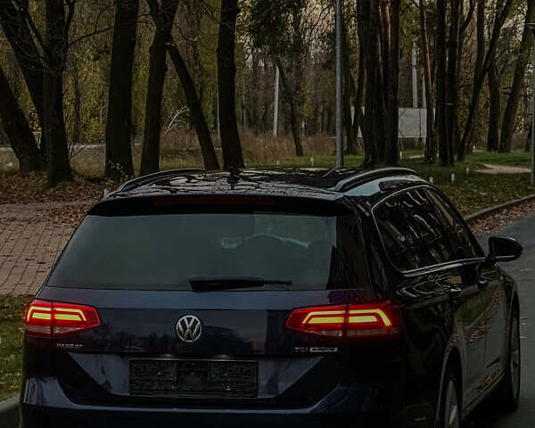 Синий Фольксваген Пассат, объемом двигателя 1.6 л и пробегом 219 тыс. км за 15200 $, фото 15 на Automoto.ua