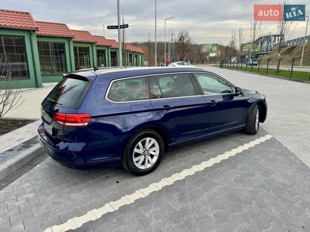 Синий Фольксваген Пассат, объемом двигателя 1.97 л и пробегом 218 тыс. км за 17500 $, фото 5 на Automoto.ua