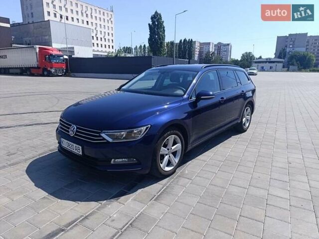 Синий Фольксваген Пассат, объемом двигателя 1.6 л и пробегом 285 тыс. км за 14700 $, фото 7 на Automoto.ua