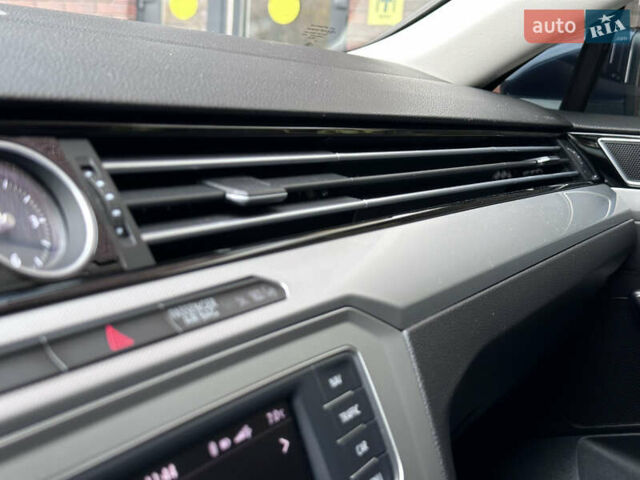 Синій Фольксваген Пассат, об'ємом двигуна 1.97 л та пробігом 264 тис. км за 14900 $, фото 50 на Automoto.ua