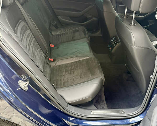 Фольксваген Пассат 2017 в Житомире на Automoto.ua Синий Фольксваген Пассат, объемом двигателя 2 л и пробегом 266 тыс. км за 17600 $, фото 34 на Automoto.ua