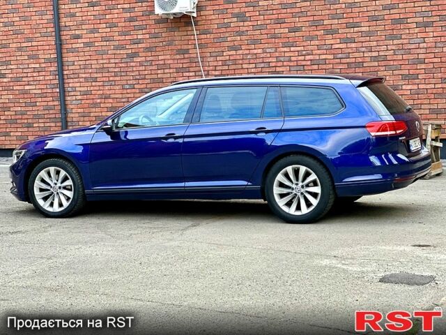 Синій Фольксваген Пассат, об'ємом двигуна 1.6 л та пробігом 280 тис. км за 13500 $, фото 9 на Automoto.ua