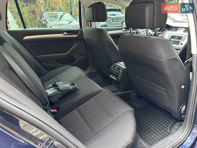 Синій Фольксваген Пассат, об'ємом двигуна 1.97 л та пробігом 264 тис. км за 14900 $, фото 33 на Automoto.ua