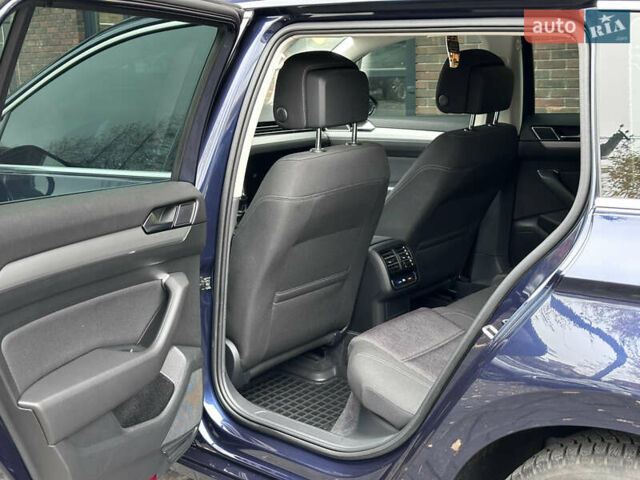 Синій Фольксваген Пассат, об'ємом двигуна 1.97 л та пробігом 264 тис. км за 14900 $, фото 29 на Automoto.ua