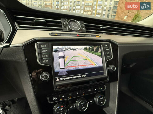 Фольксваген Пассат 2017 в Житомире на Automoto.ua Синий Фольксваген Пассат, объемом двигателя 2 л и пробегом 266 тыс. км за 17600 $, фото 20 на Automoto.ua