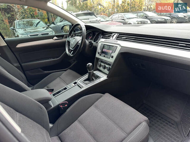 Синій Фольксваген Пассат, об'ємом двигуна 1.97 л та пробігом 264 тис. км за 14900 $, фото 38 на Automoto.ua