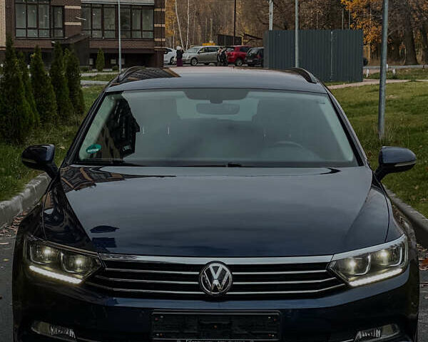 Синий Фольксваген Пассат, объемом двигателя 1.6 л и пробегом 219 тыс. км за 15200 $, фото 14 на Automoto.ua