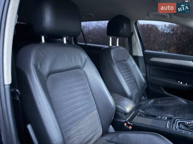 Синій Фольксваген Пассат, об'ємом двигуна 2 л та пробігом 294 тис. км за 15200 $, фото 36 на Automoto.ua