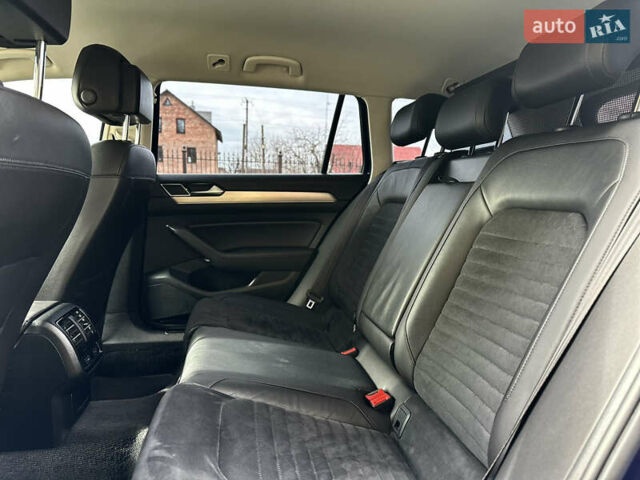 Синий Фольксваген Пассат, объемом двигателя 2 л и пробегом 289 тыс. км за 16799 $, фото 22 на Automoto.ua