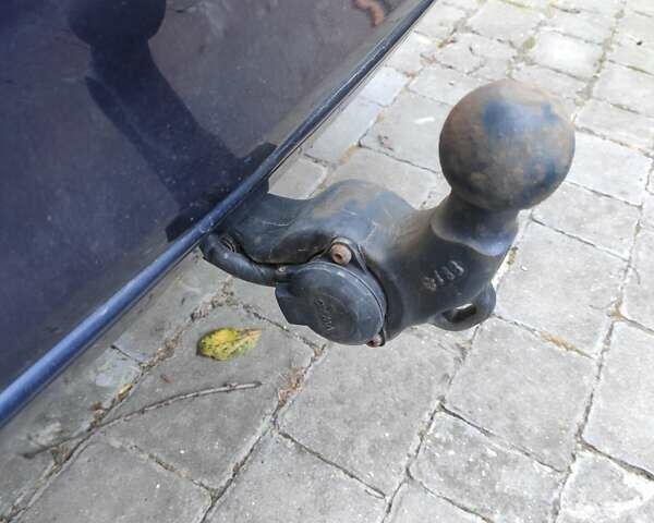 Синий Фольксваген Пассат, объемом двигателя 1.97 л и пробегом 225 тыс. км за 16300 $, фото 32 на Automoto.ua