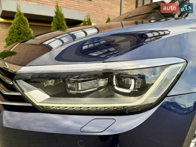 Фольксваген Пассат 2017 в Житомире на Automoto.ua Синий Фольксваген Пассат, объемом двигателя 2 л и пробегом 266 тыс. км за 17600 $, фото 13 на Automoto.ua
