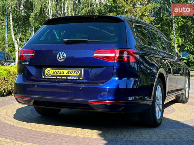 Синий Фольксваген Пассат, объемом двигателя 1.6 л и пробегом 197 тыс. км за 17500 $, фото 6 на Automoto.ua