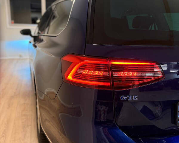 Синий Фольксваген Пассат, объемом двигателя 1.4 л и пробегом 158 тыс. км за 16900 $, фото 14 на Automoto.ua