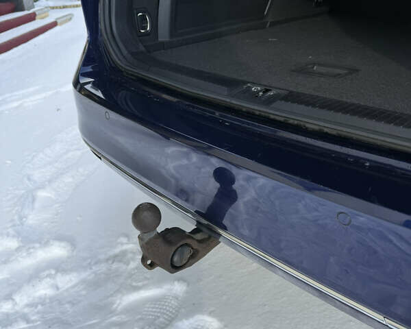 Синий Фольксваген Пассат, объемом двигателя 2 л и пробегом 255 тыс. км за 16400 $, фото 20 на Automoto.ua