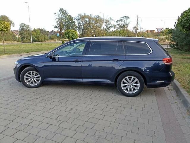 Синий Фольксваген Пассат, объемом двигателя 1.97 л и пробегом 225 тыс. км за 16300 $, фото 4 на Automoto.ua