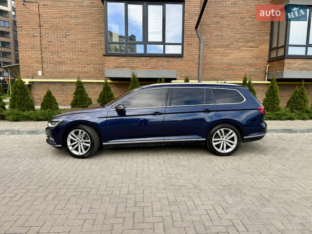 Фольксваген Пассат 2017 в Житомире на Automoto.ua Синий Фольксваген Пассат, объемом двигателя 2 л и пробегом 266 тыс. км за 17600 $, фото 3 на Automoto.ua