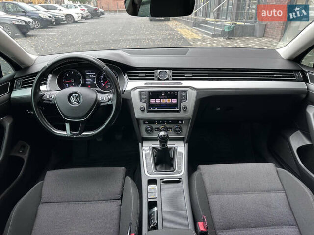 Синій Фольксваген Пассат, об'ємом двигуна 1.97 л та пробігом 264 тис. км за 14900 $, фото 41 на Automoto.ua