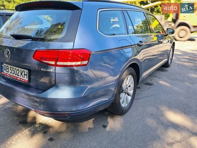Синій Фольксваген Пассат, об'ємом двигуна 1.6 л та пробігом 282 тис. км за 14000 $, фото 10 на Automoto.ua