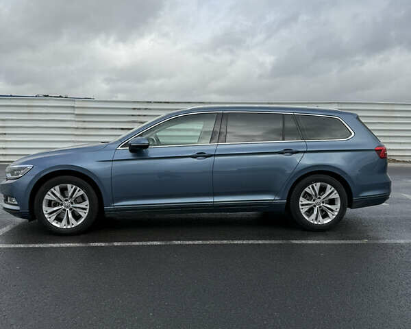 Фольксваген Пассат 2017 в Львове на Automoto.ua Синий Фольксваген Пассат, объемом двигателя 1.97 л и пробегом 217 тыс. км за 15800 $, фото 4 на Automoto.ua