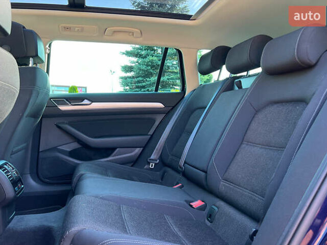 Синий Фольксваген Пассат, объемом двигателя 1.6 л и пробегом 197 тыс. км за 17500 $, фото 10 на Automoto.ua