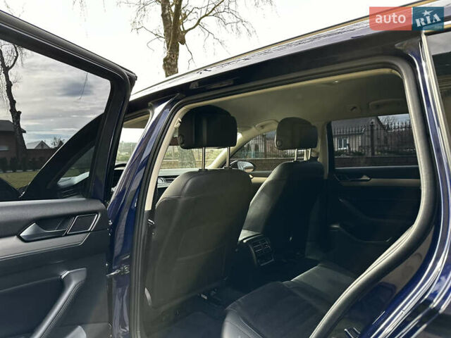 Синий Фольксваген Пассат, объемом двигателя 2 л и пробегом 289 тыс. км за 16799 $, фото 23 на Automoto.ua