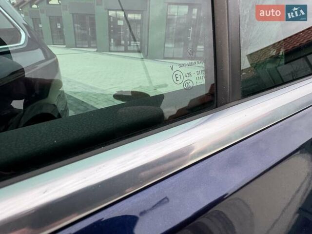 Синий Фольксваген Пассат, объемом двигателя 1.97 л и пробегом 218 тыс. км за 17500 $, фото 24 на Automoto.ua