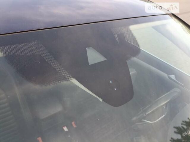 Синий Фольксваген Пассат, объемом двигателя 1.97 л и пробегом 225 тыс. км за 16300 $, фото 57 на Automoto.ua