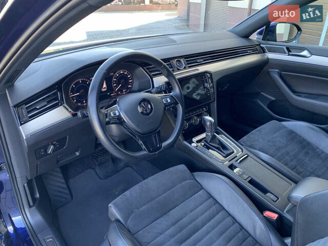 Синий Фольксваген Пассат, объемом двигателя 1.97 л и пробегом 219 тыс. км за 19300 $, фото 10 на Automoto.ua