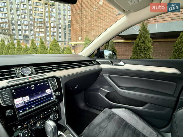 Фольксваген Пассат 2017 в Житомире на Automoto.ua Синий Фольксваген Пассат, объемом двигателя 2 л и пробегом 266 тыс. км за 17600 $, фото 29 на Automoto.ua