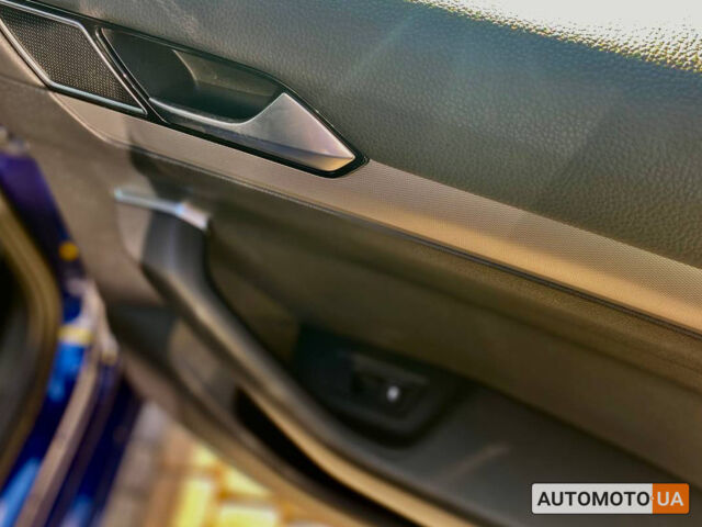 Синій Фольксваген Пассат, об'ємом двигуна 2 л та пробігом 231 тис. км за 17700 $, фото 21 на Automoto.ua