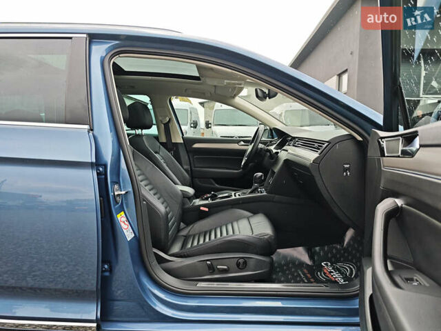 Фольксваген Пассат 2018 в Луцке на Automoto.ua Синий Фольксваген Пассат, объемом двигателя 2 л и пробегом 127 тыс. км за 24999 $, фото 57 на Automoto.ua