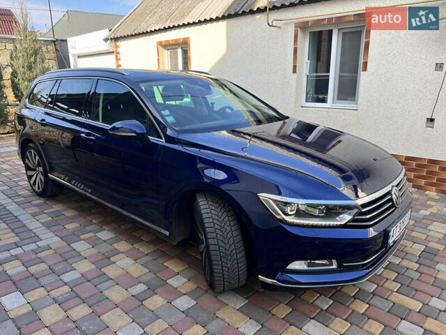 Синий Фольксваген Пассат, объемом двигателя 1.97 л и пробегом 196 тыс. км за 21500 $, фото 2 на Automoto.ua