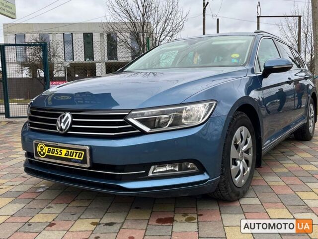 Синій Фольксваген Пассат, об'ємом двигуна 2 л та пробігом 248 тис. км за 17200 $, фото 2 на Automoto.ua