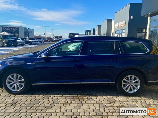 Синій Фольксваген Пассат, об'ємом двигуна 2 л та пробігом 231 тис. км за 17700 $, фото 3 на Automoto.ua