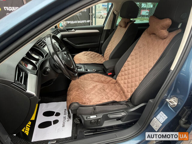 Синій Фольксваген Пассат, об'ємом двигуна 2 л та пробігом 248 тис. км за 17200 $, фото 10 на Automoto.ua