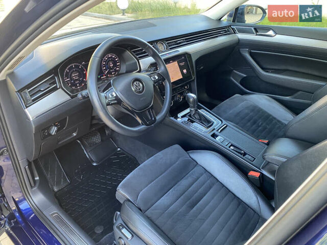 Синий Фольксваген Пассат, объемом двигателя 2 л и пробегом 300 тыс. км за 16900 $, фото 17 на Automoto.ua