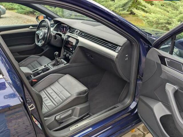 Синій Фольксваген Пассат, об'ємом двигуна 1.97 л та пробігом 230 тис. км за 22000 $, фото 17 на Automoto.ua