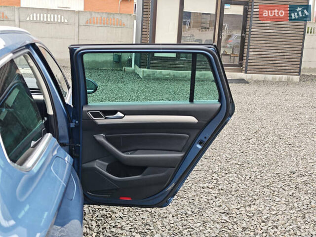 Фольксваген Пассат 2018 в Луцке на Automoto.ua Синий Фольксваген Пассат, объемом двигателя 2 л и пробегом 127 тыс. км за 24999 $, фото 54 на Automoto.ua