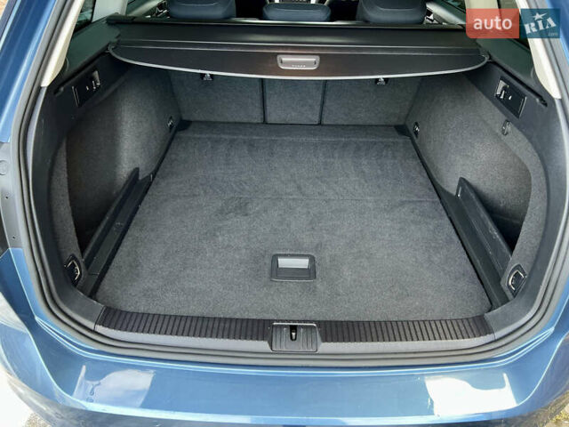 Синий Фольксваген Пассат, объемом двигателя 1.97 л и пробегом 287 тыс. км за 15950 $, фото 22 на Automoto.ua