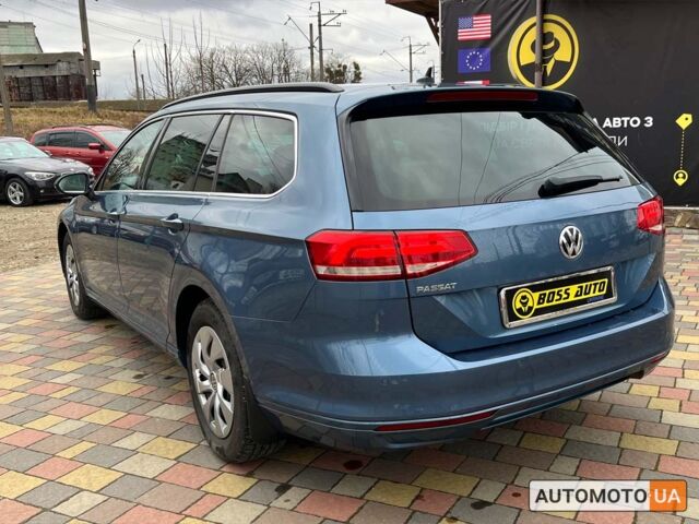 Синій Фольксваген Пассат, об'ємом двигуна 2 л та пробігом 248 тис. км за 17200 $, фото 4 на Automoto.ua