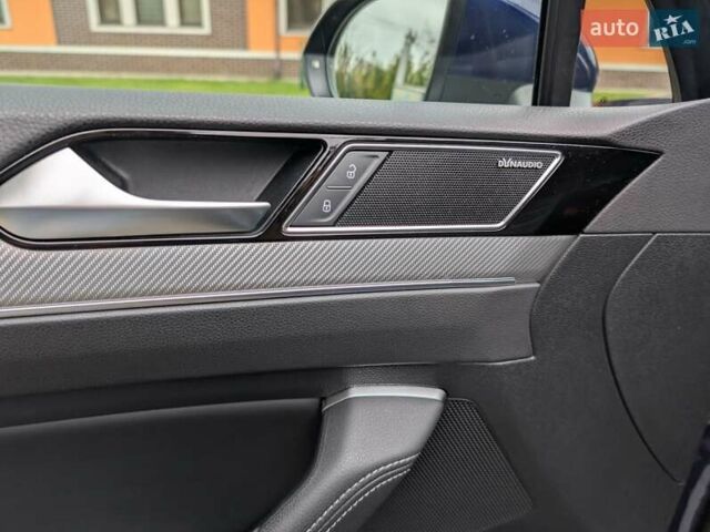 Синій Фольксваген Пассат, об'ємом двигуна 1.97 л та пробігом 230 тис. км за 22000 $, фото 16 на Automoto.ua