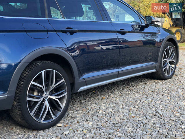 Фольксваген Пассат 2019 в Черновцах на Automoto.ua Синий Фольксваген Пассат, объемом двигателя 1.97 л и пробегом 217 тыс. км за 21500 $, фото 10 на Automoto.ua