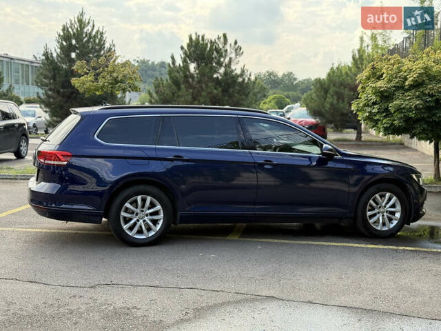 Синий Фольксваген Пассат, объемом двигателя 2 л и пробегом 222 тыс. км за 16999 $, фото 19 на Automoto.ua