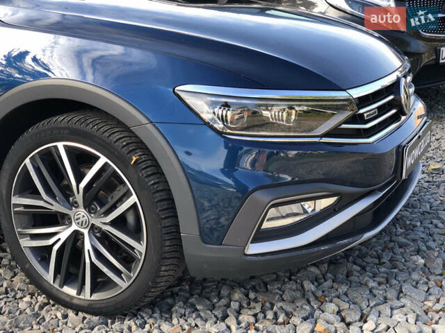 Фольксваген Пассат 2019 в Черновцах на Automoto.ua Синий Фольксваген Пассат, объемом двигателя 1.97 л и пробегом 217 тыс. км за 21500 $, фото 1 на Automoto.ua