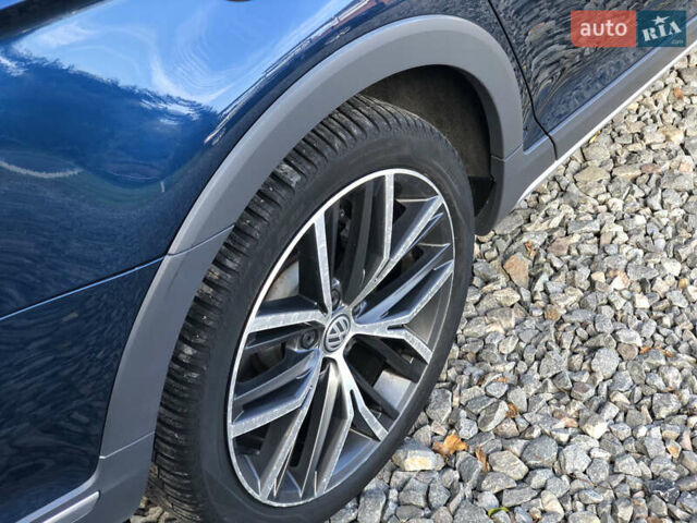 Фольксваген Пассат 2019 в Черновцах на Automoto.ua Синий Фольксваген Пассат, объемом двигателя 1.97 л и пробегом 217 тыс. км за 21500 $, фото 11 на Automoto.ua