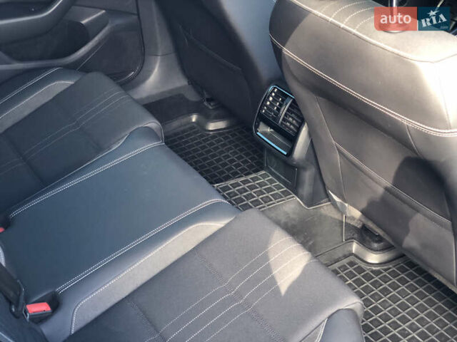 Фольксваген Пассат 2019 в Черновцах на Automoto.ua Синий Фольксваген Пассат, объемом двигателя 1.97 л и пробегом 217 тыс. км за 21500 $, фото 22 на Automoto.ua