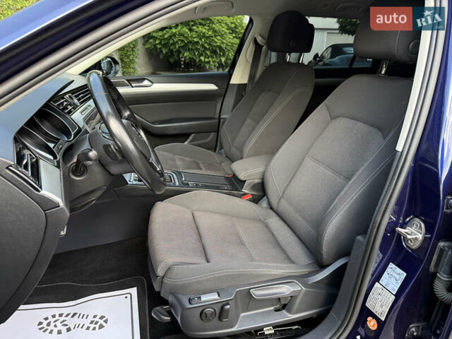 Синий Фольксваген Пассат, объемом двигателя 2 л и пробегом 222 тыс. км за 16999 $, фото 23 на Automoto.ua