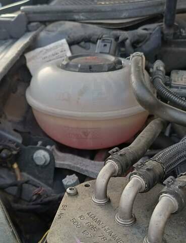 Синій Фольксваген Пассат, об'ємом двигуна 1.97 л та пробігом 172 тис. км за 20400 $, фото 27 на Automoto.ua