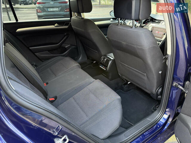 Синий Фольксваген Пассат, объемом двигателя 2 л и пробегом 222 тыс. км за 16999 $, фото 35 на Automoto.ua